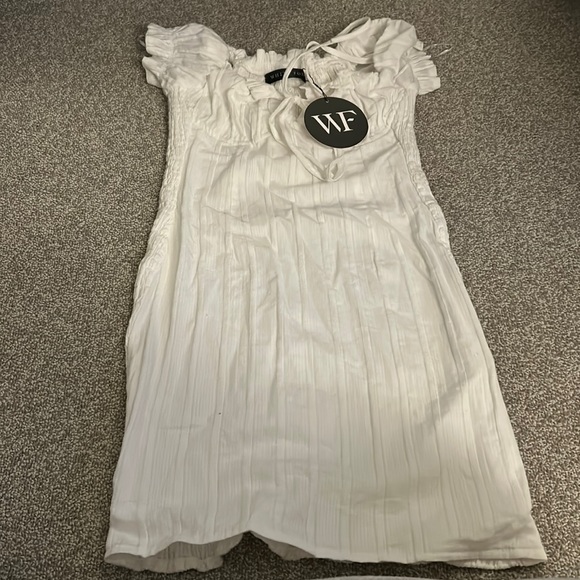 White Fox Dress - Picture 1 of 2